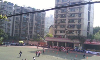 重慶市六十六中學校環(huán)境怎么樣