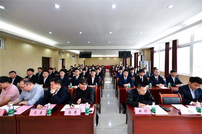 校企合作譜新篇 重慶公共運輸職業學院軌道璧銅線訂單班開班，60名學生獲“入場券”